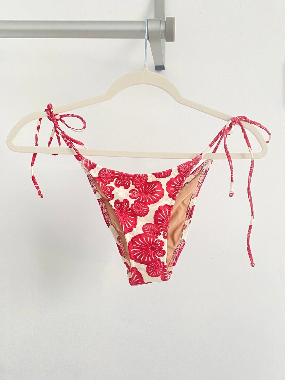 Shani Shemer Swimwear Red & Cream Floral String Bikini Top and Bottoms - Picture 3 of 4